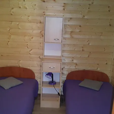 Czeresniowy Sad Деревянный коттедж *